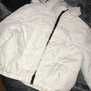 white puffer